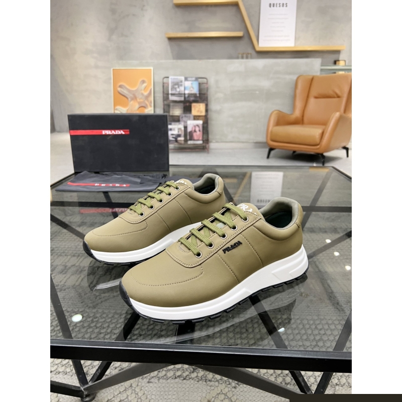 Pra*a sneakers